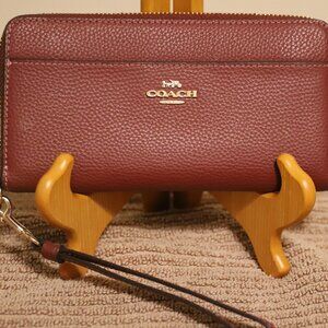 Coach Leather Wallet/Wristlet